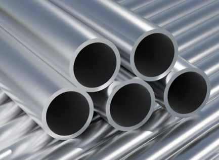 Steel Pipes: Choosing Between Seamless and Welded